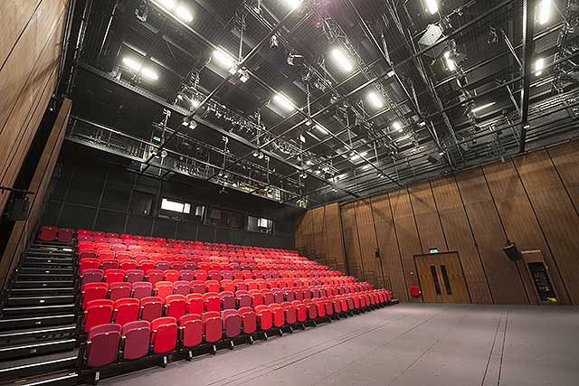 Cablenet Tension Wire Grid | LongWire | Slingco